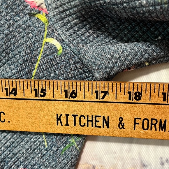 MARGARET O'LEARY Scuba Sheath Dress Womens‎ M Cottagecore Blue Floral Quilted - Picture 12 of 13